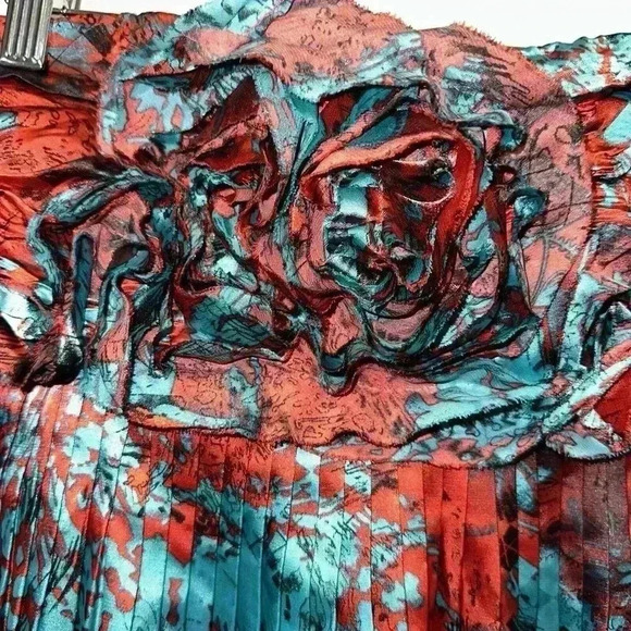 Deja Vu Strapless Formal Style Dress / Red & Blue - Picture 6 of 16